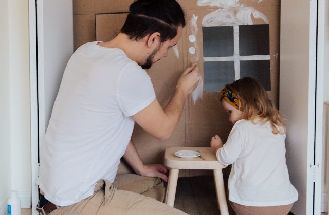 Husband Always Defends His Daughter - 7 Positive Ways To Handle This 1 Husband Always Defends His Daughter