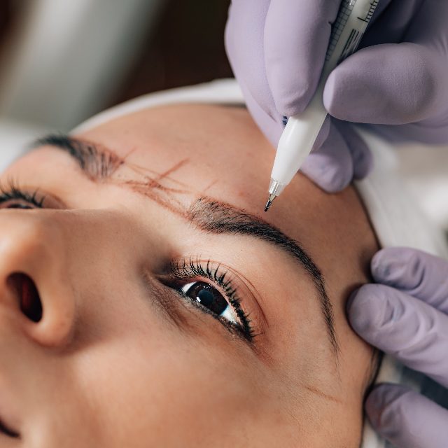 Microblading While Breastfeeding -5 Risks You Should Know