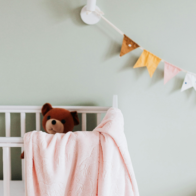 Cradles vs Cribs