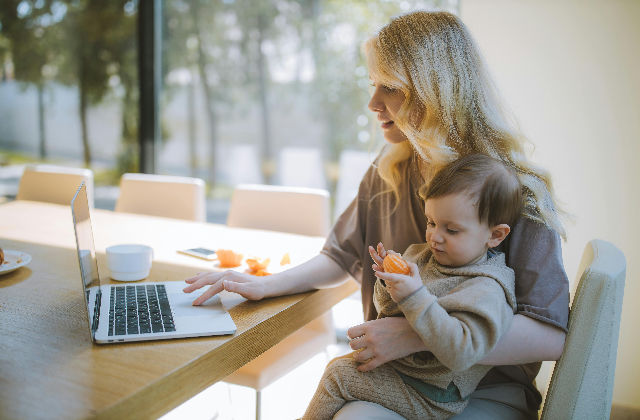 juggling mom life and work