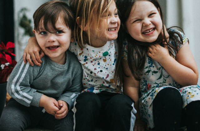 5 Ways to Help Kids Build Strong Friendships: A Parent’s Guide 1 help kids build strong friendships